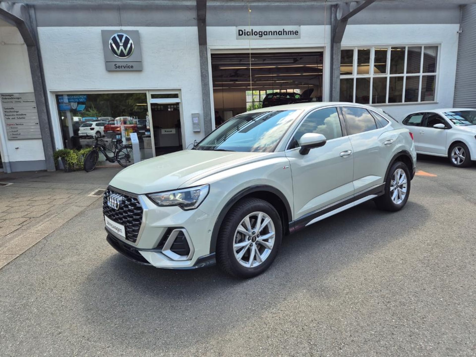 Audi Q3 Sportback S line