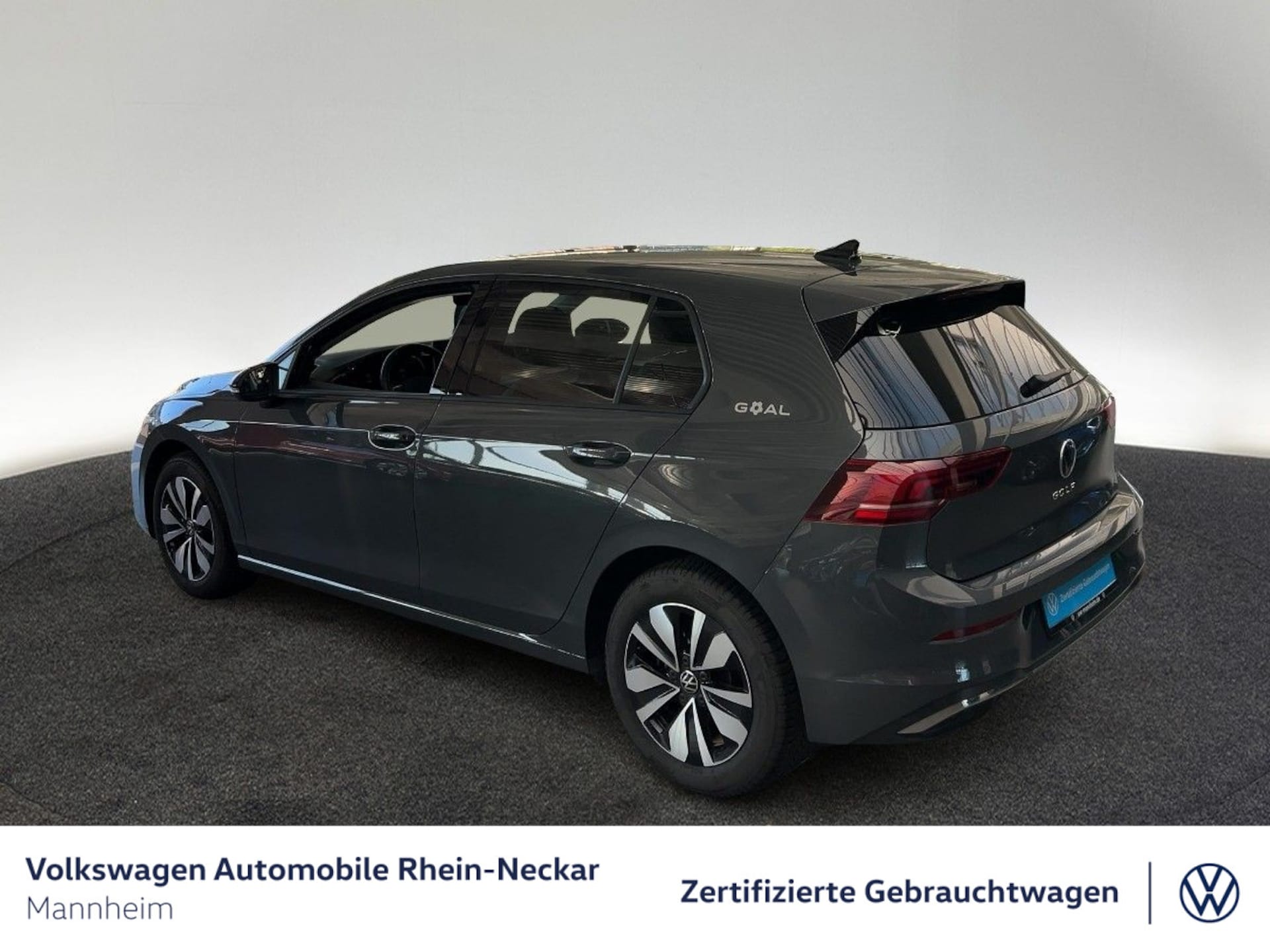 Volkswagen Golf Life
