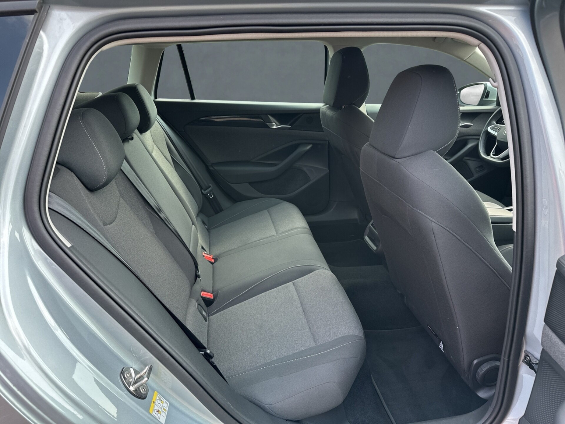 Volkswagen Passat Basis-Modell