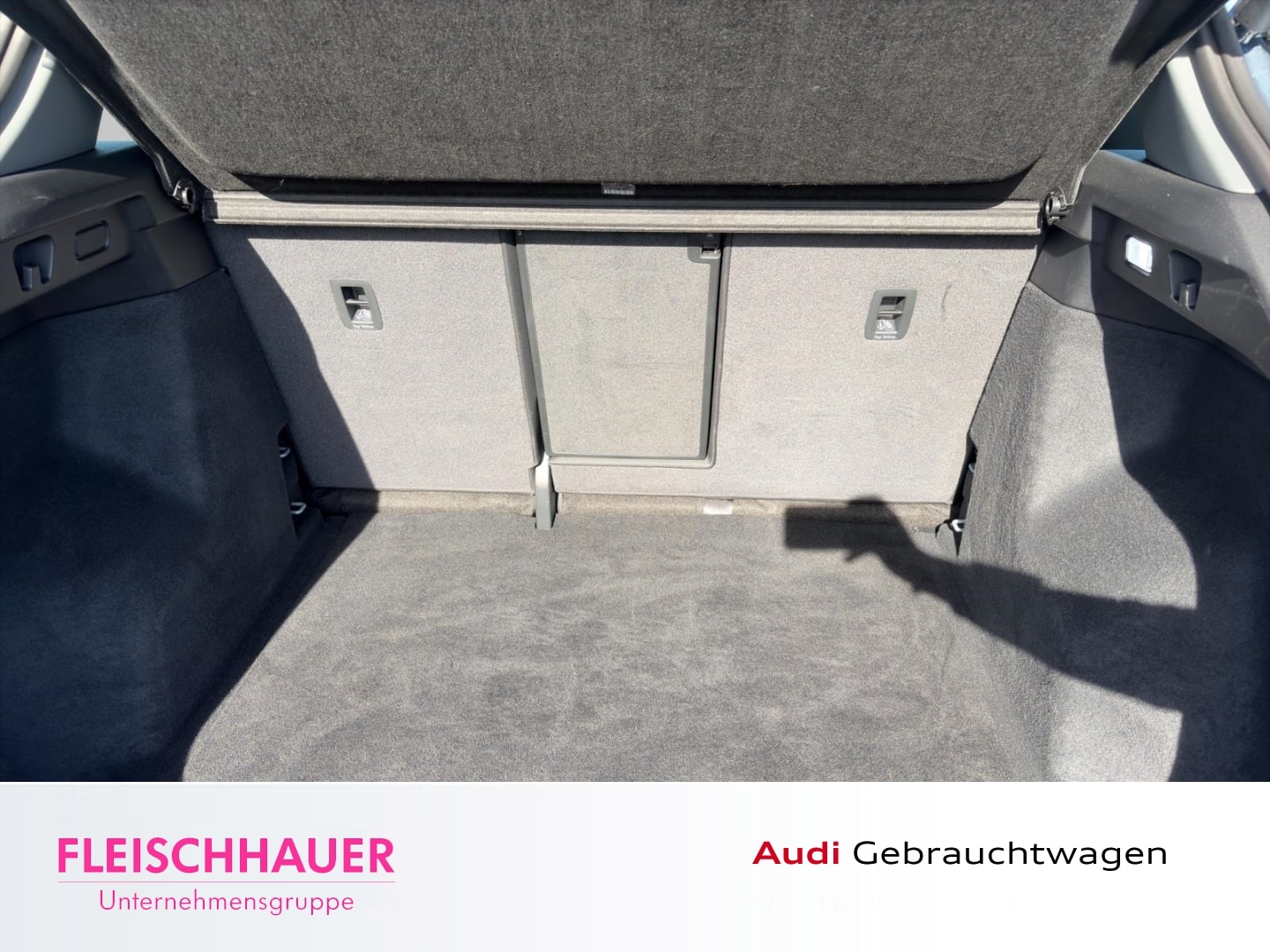 Bild über Audi Q4 e-tron 45 e-tron - für weitere Informationen kontaktieren Sie den Audi Partner