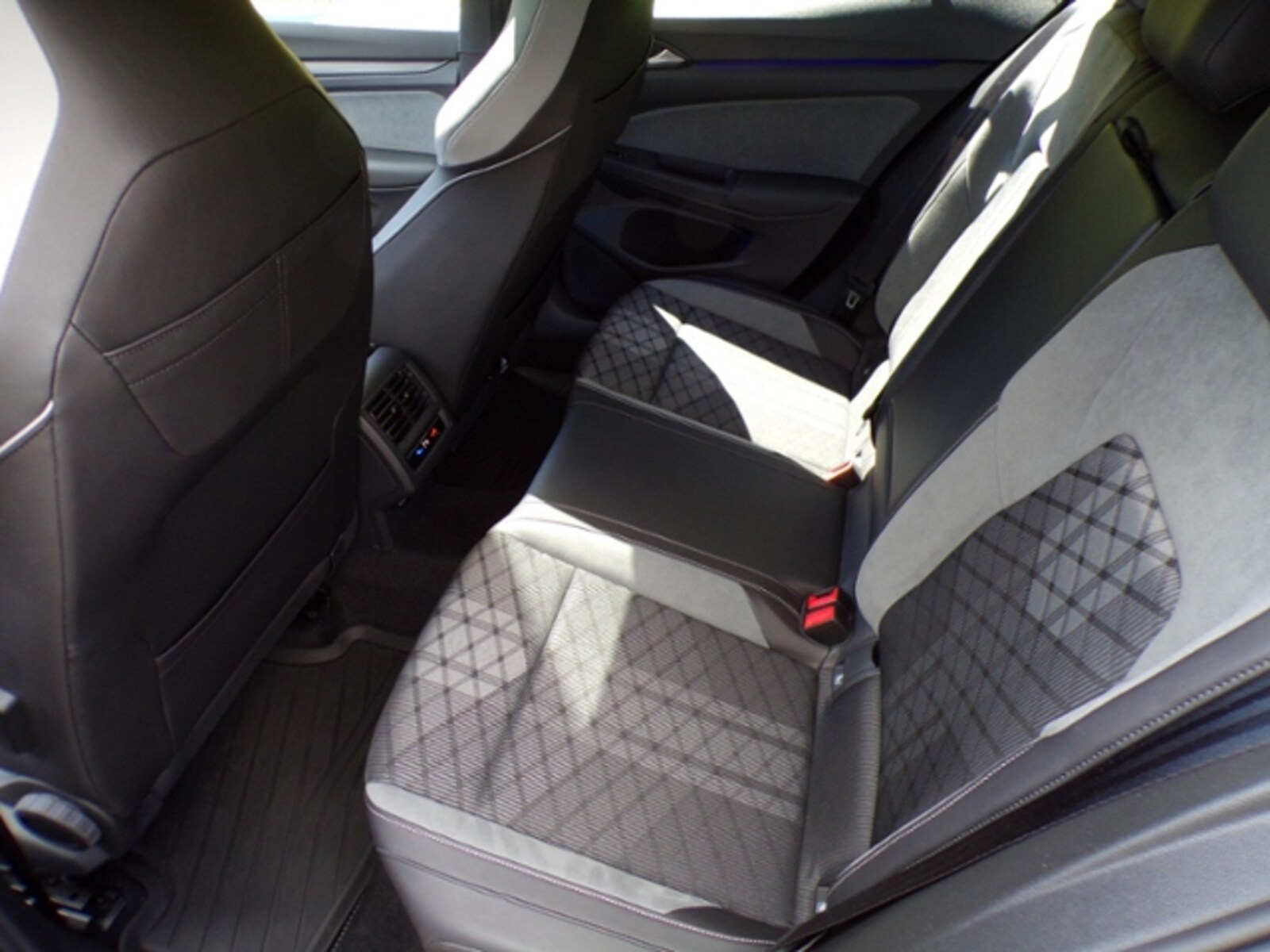 Volkswagen Golf – Bild 24