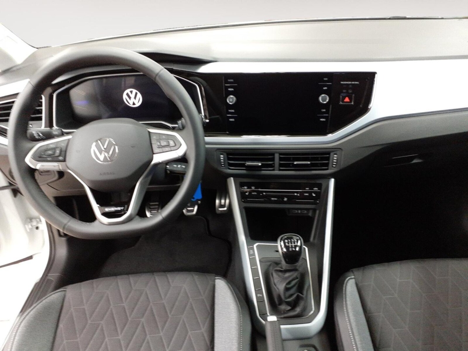 Volkswagen Polo – Bild 9