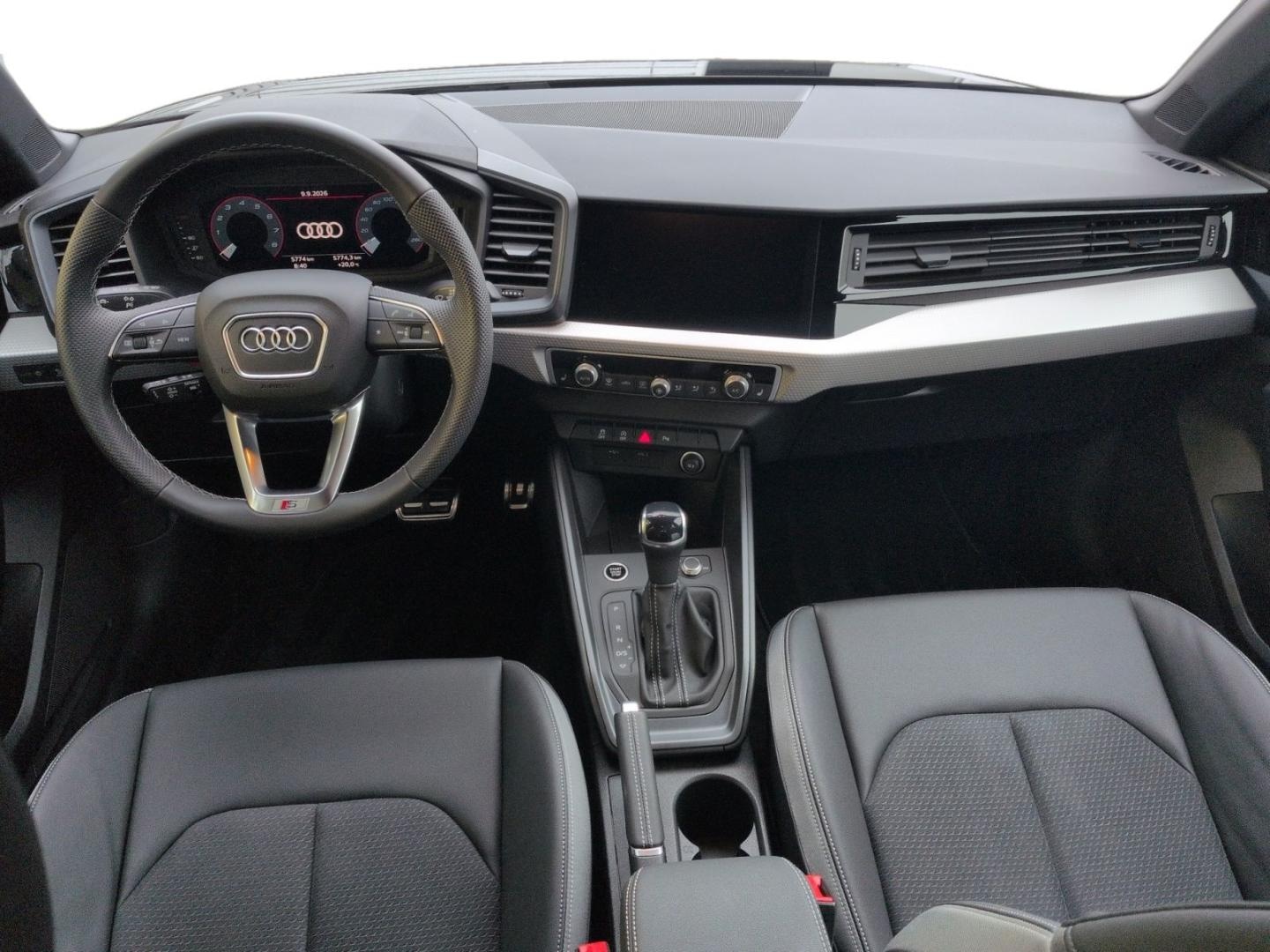Bild über Audi A1 Sportback advanced 30 TFSI S tronic - für weitere Informationen kontaktieren Sie den Audi Partner