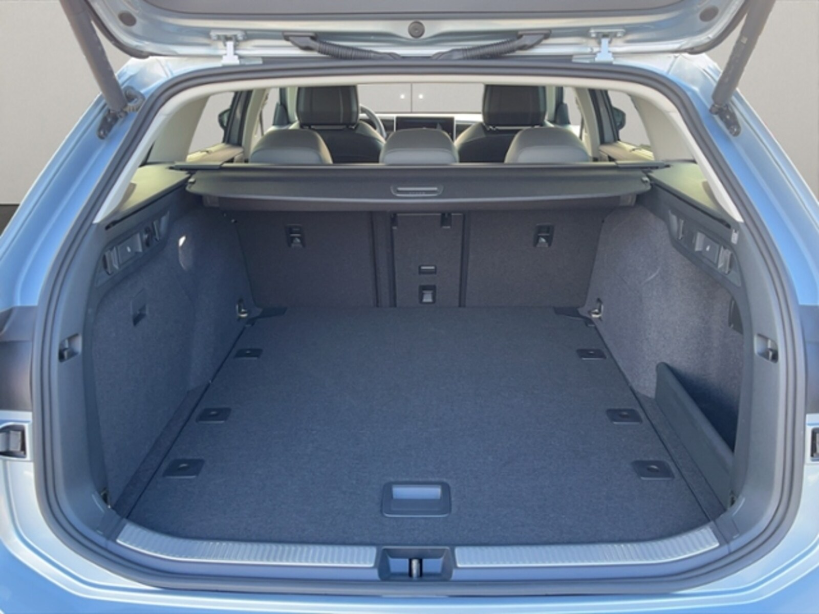 Volkswagen Passat – Bild 9