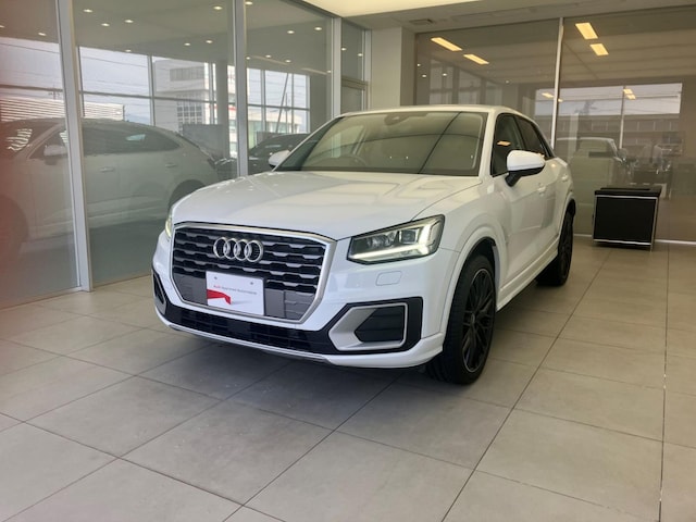 Audi Q2