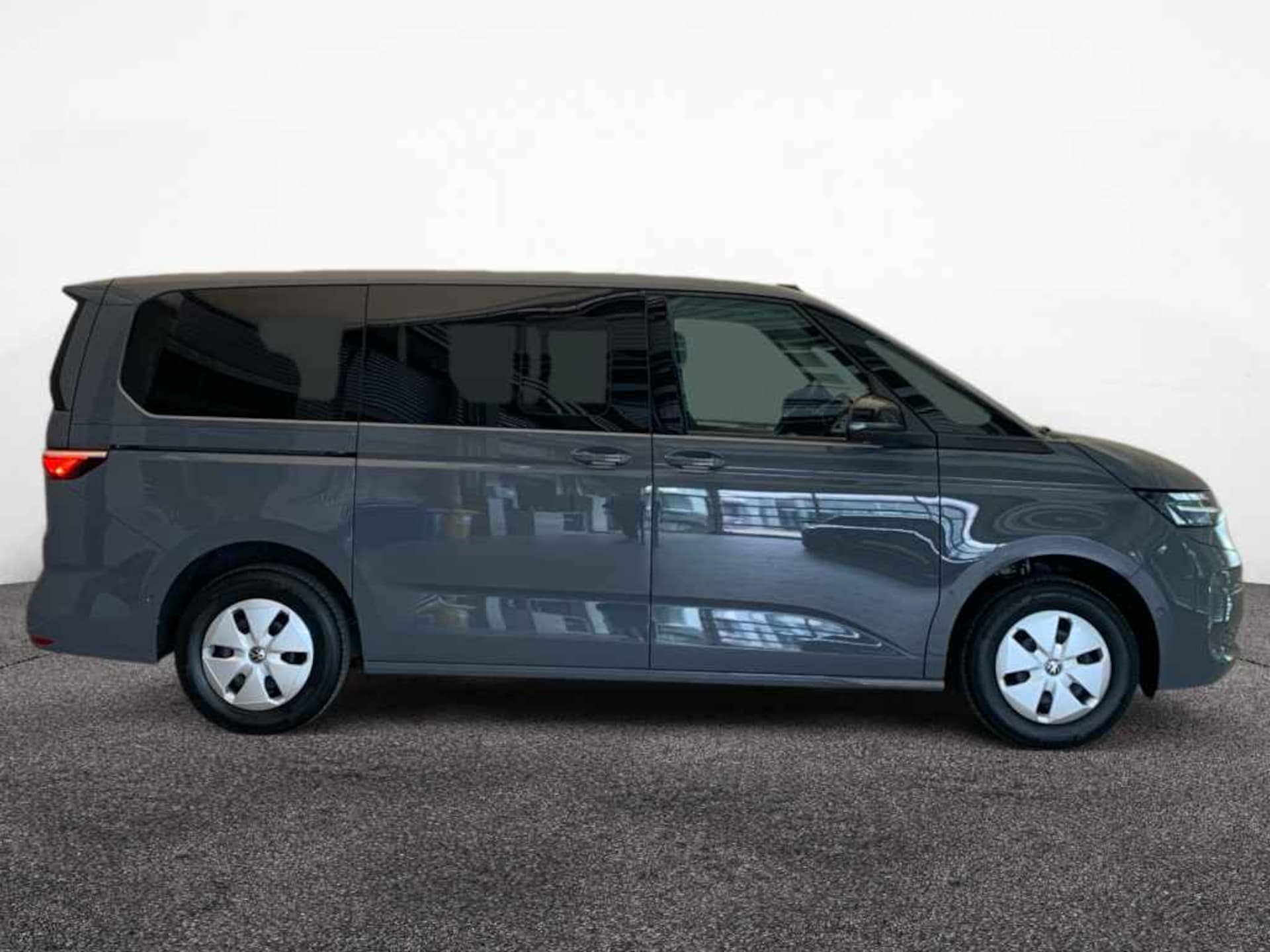 Volkswagen Multivan Langversion Basis-Modell