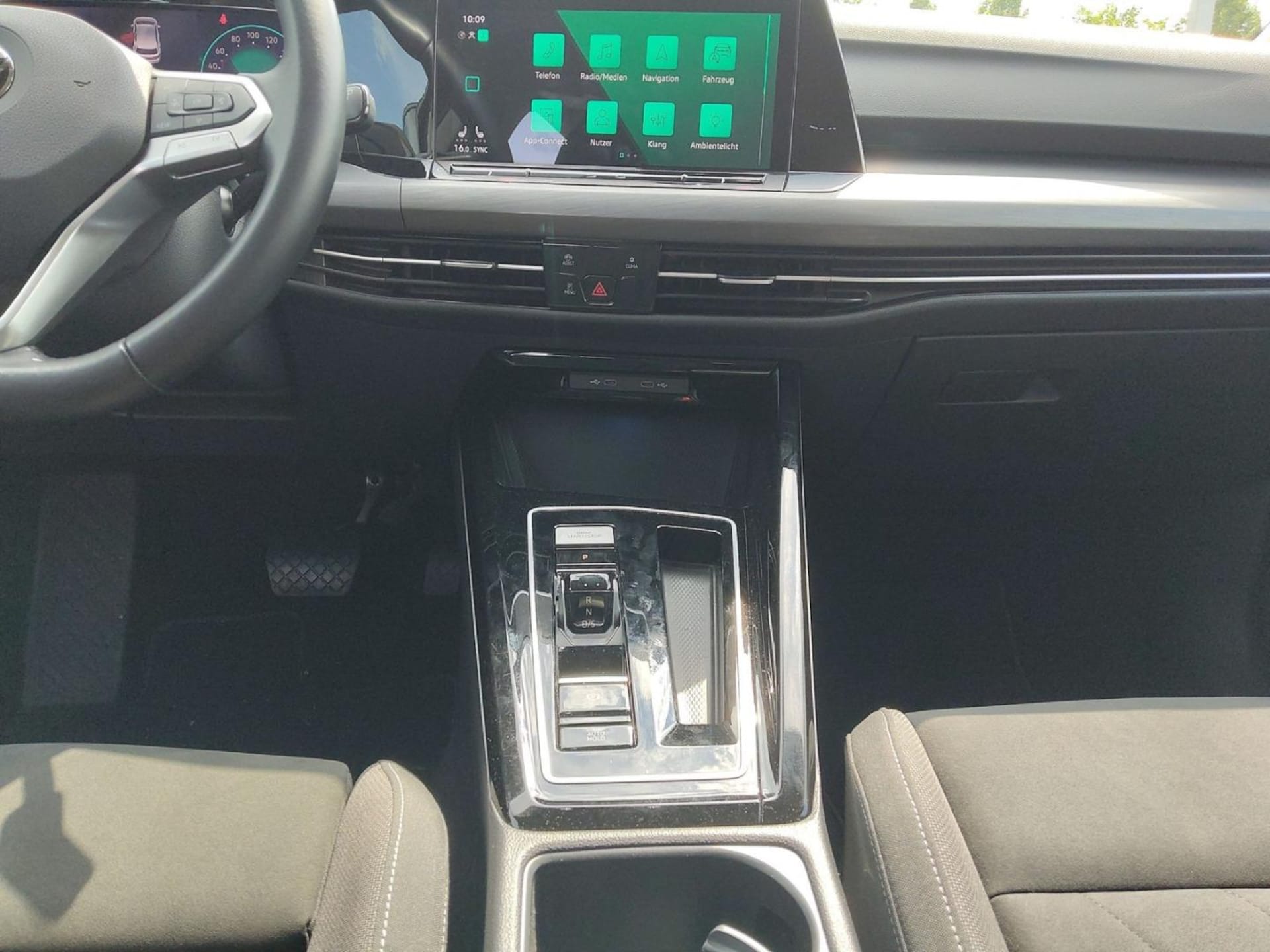 Volkswagen Golf Style