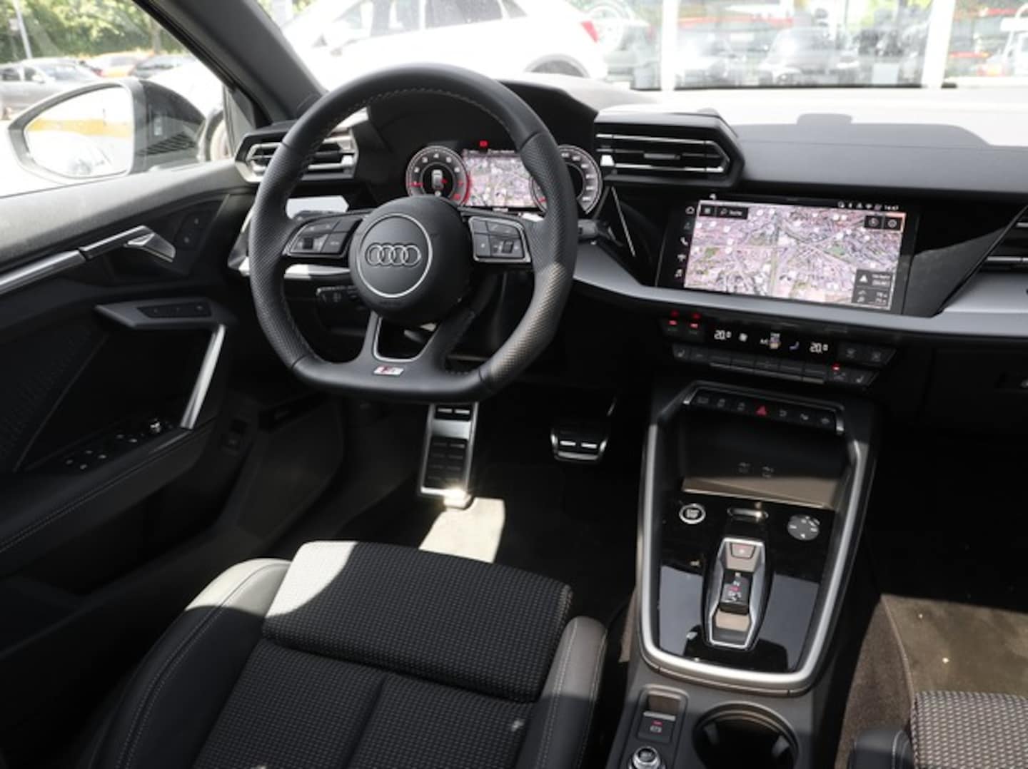 Bild über Audi A3 Sportback TFSI 110 kW S tronic - für weitere Informationen kontaktieren Sie den Audi Partner