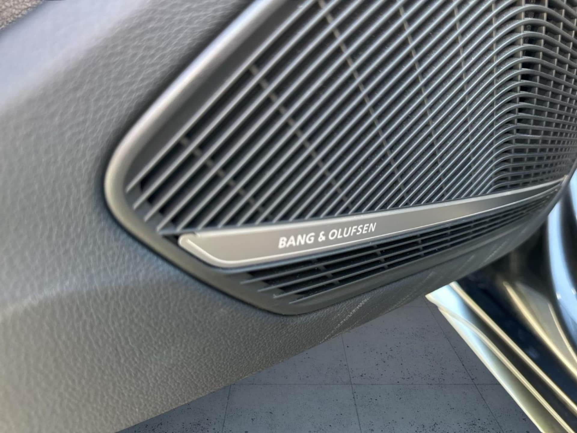 Audi A4 Avant S line
