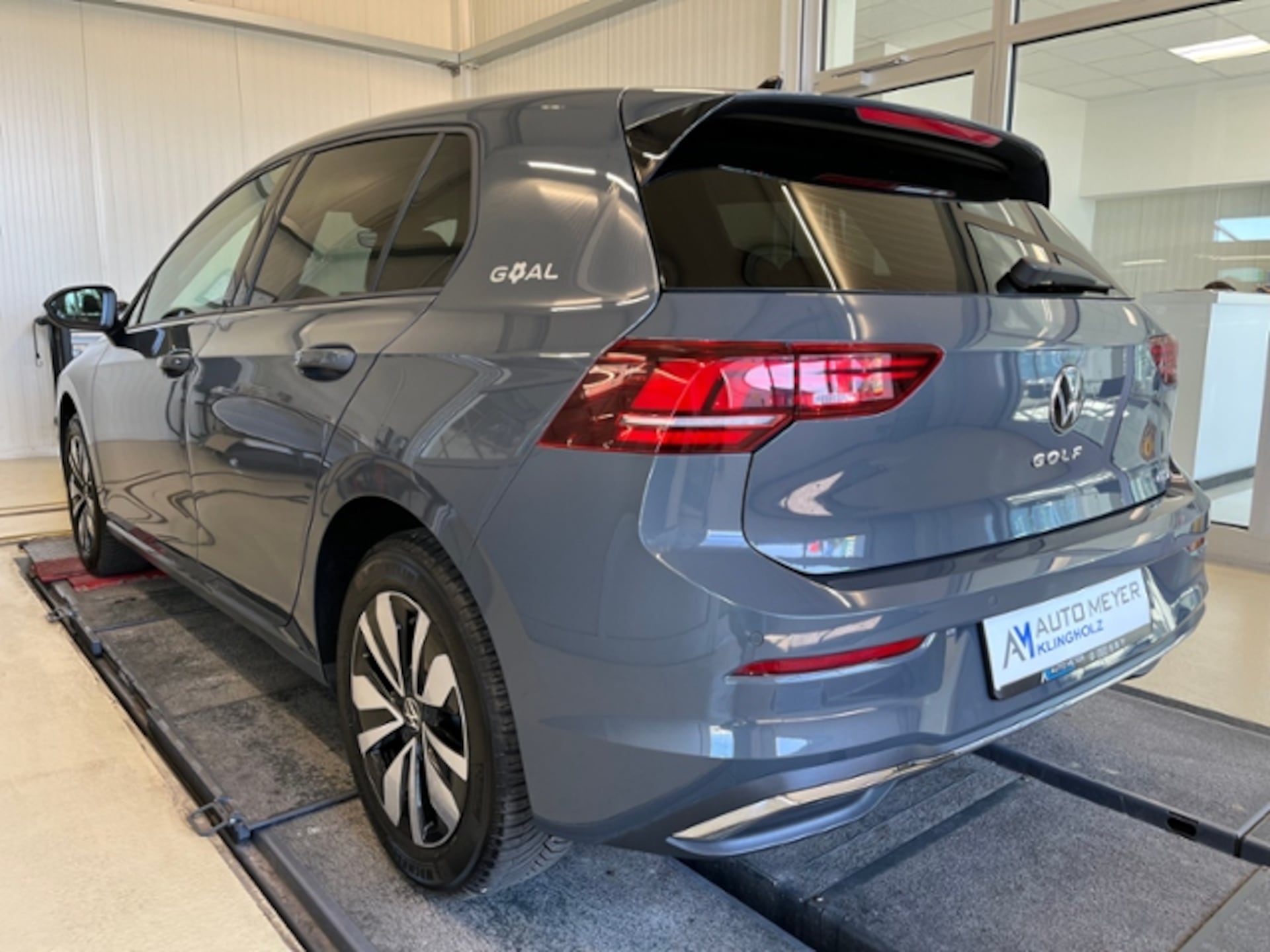 Volkswagen Golf Life
