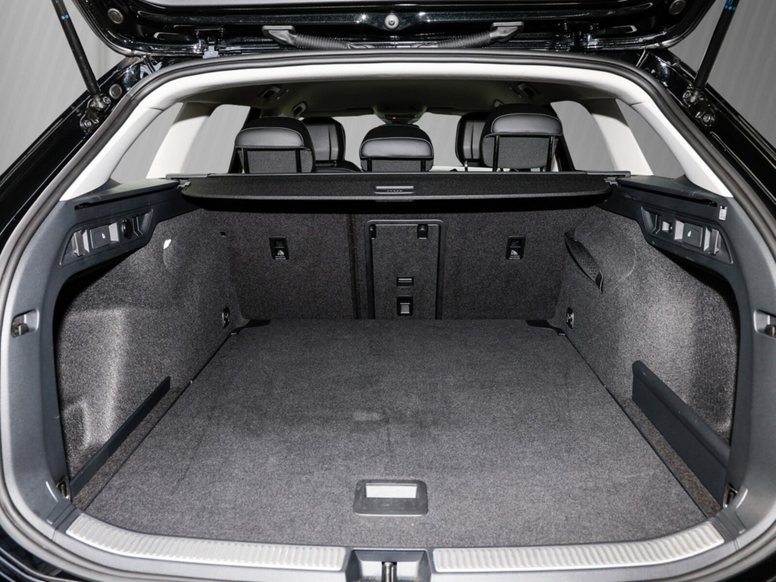 Volkswagen Passat – Bild 7