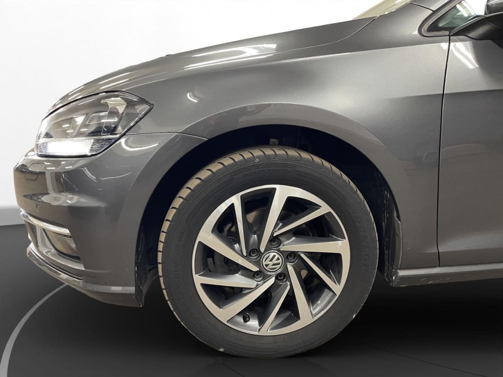 Volkswagen Golf SOUND