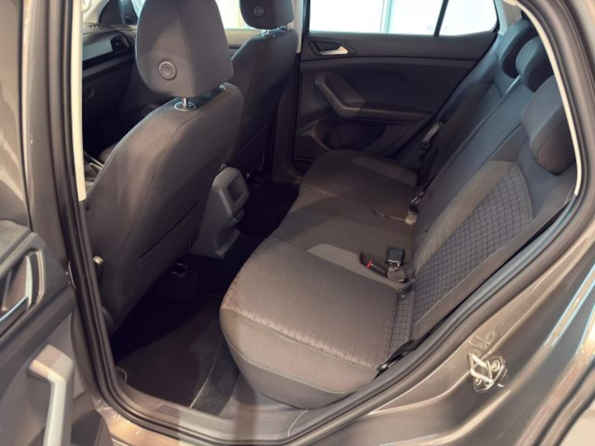 Volkswagen T-Cross Life