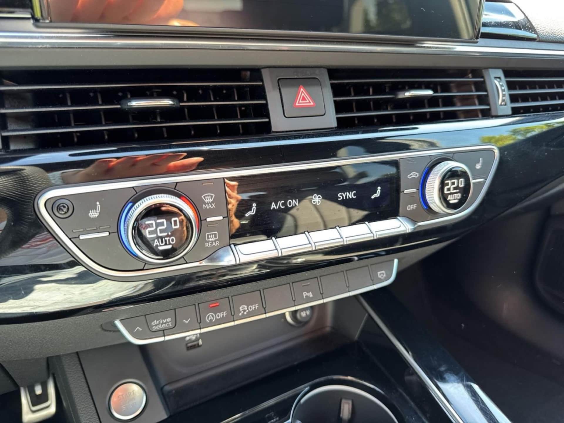 Audi A4 Avant S line