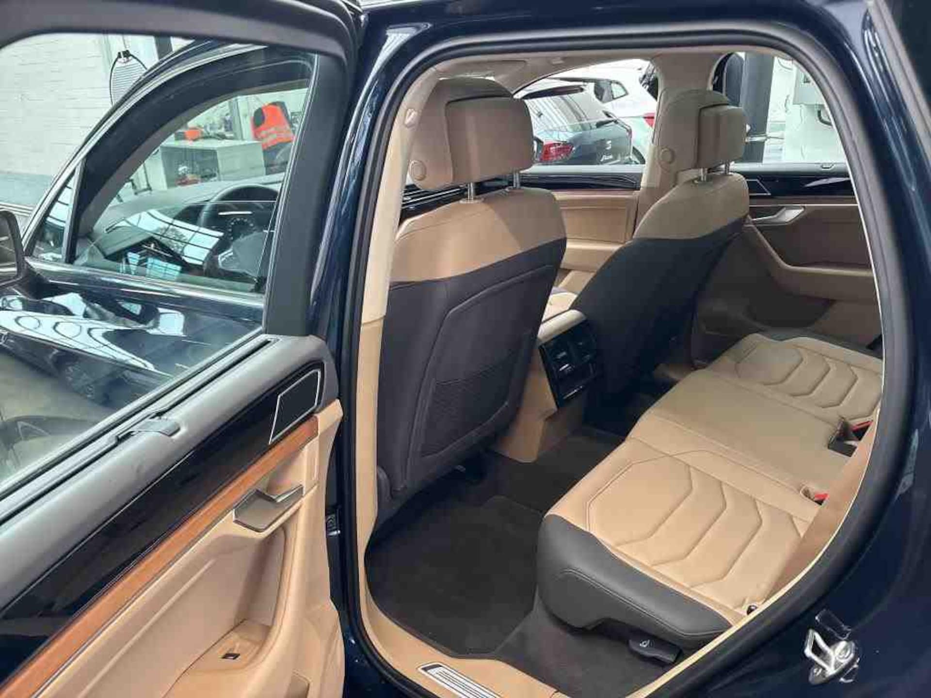 Volkswagen Touareg Atmosphere