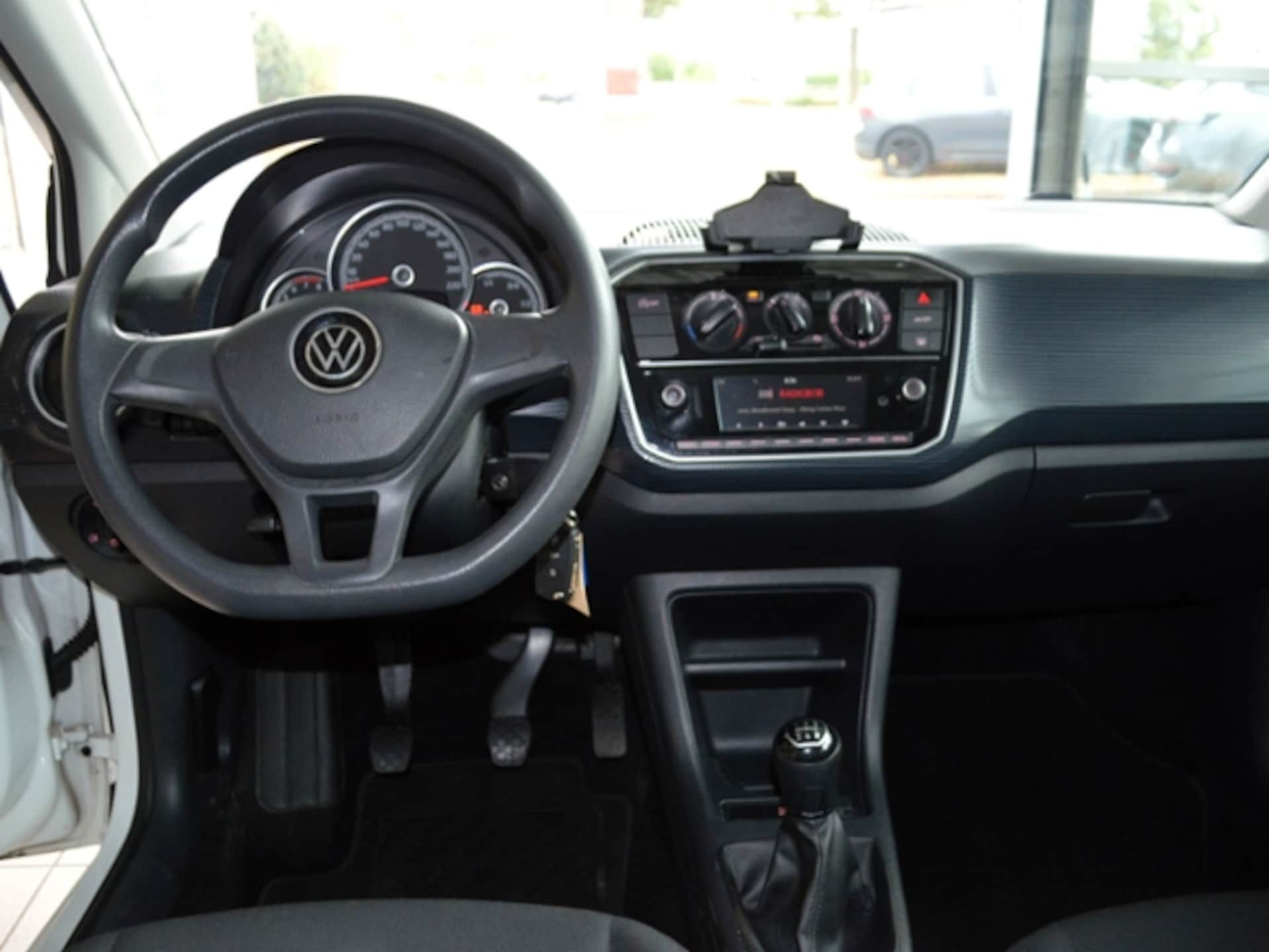 Volkswagen up!