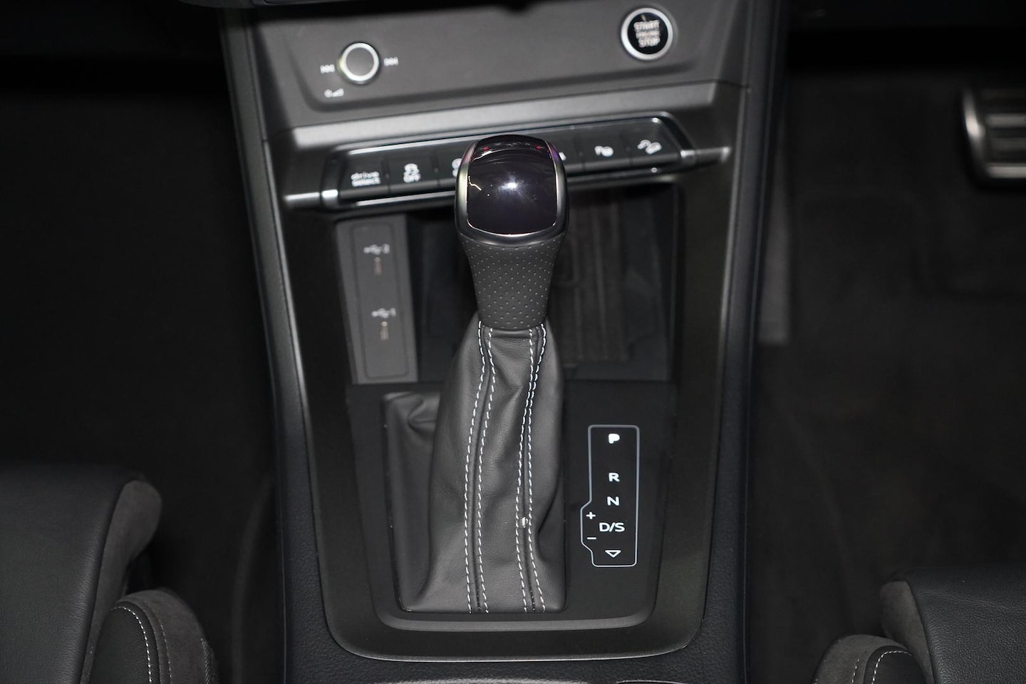 Image about Audi Q3 40 TFSI quattro S tronic