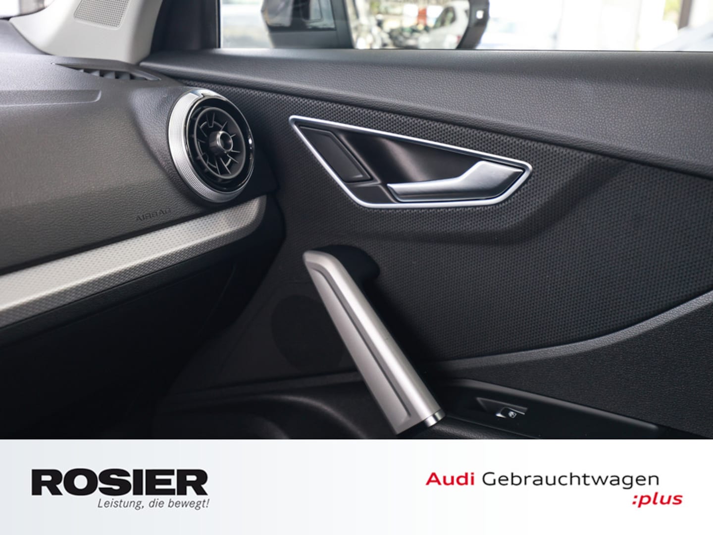 Bild über Audi Q2 advanced 35 TFSI S tronic - für weitere Informationen kontaktieren Sie den Audi Partner