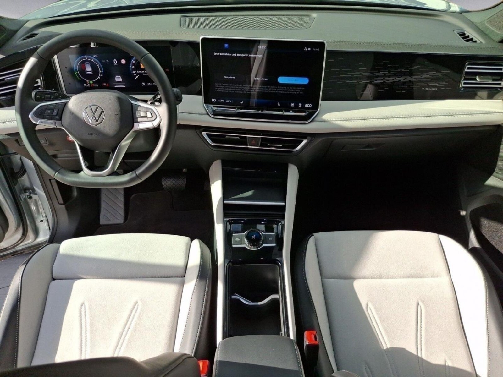 Volkswagen Tiguan – Bild 12