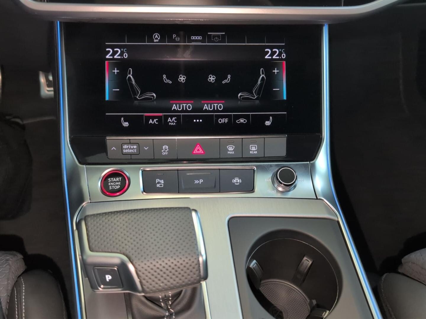 Bild über Audi S6 Avant TDI quattro tiptronic - für weitere Informationen kontaktieren Sie den Audi Partner