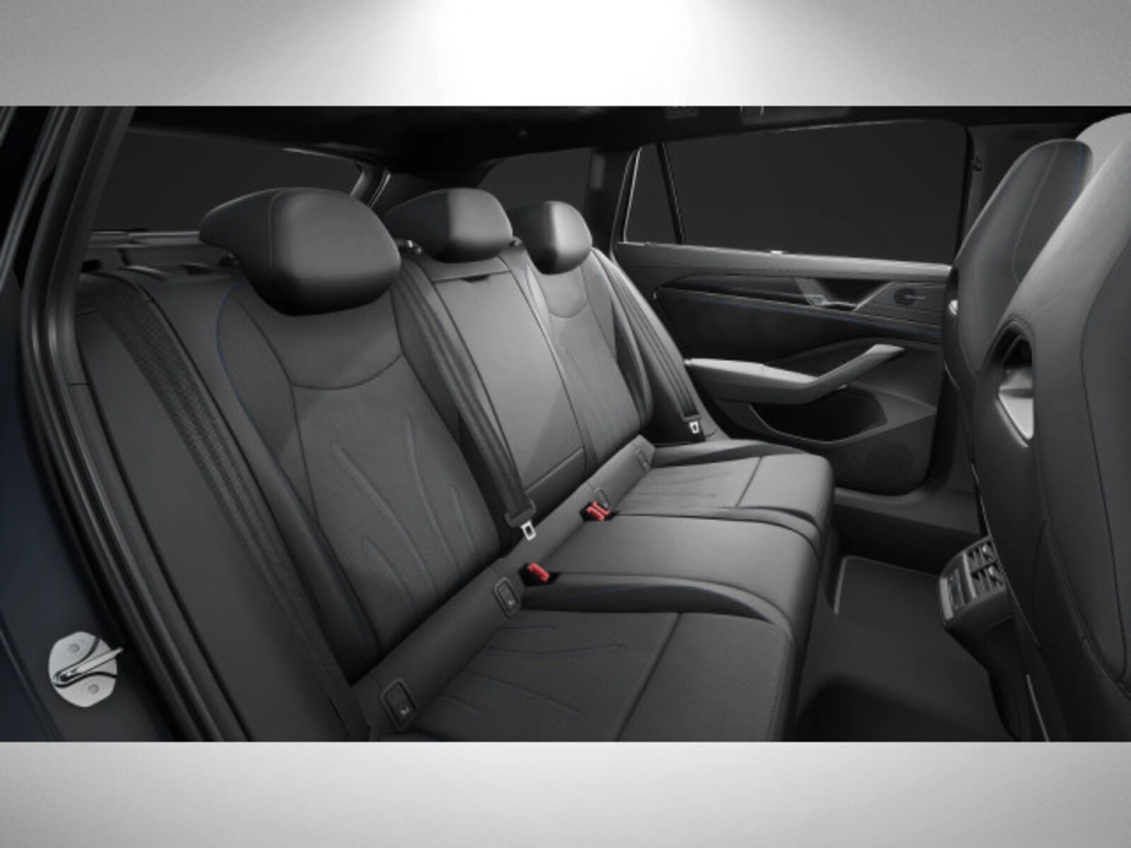 Volkswagen Passat – Bild 11