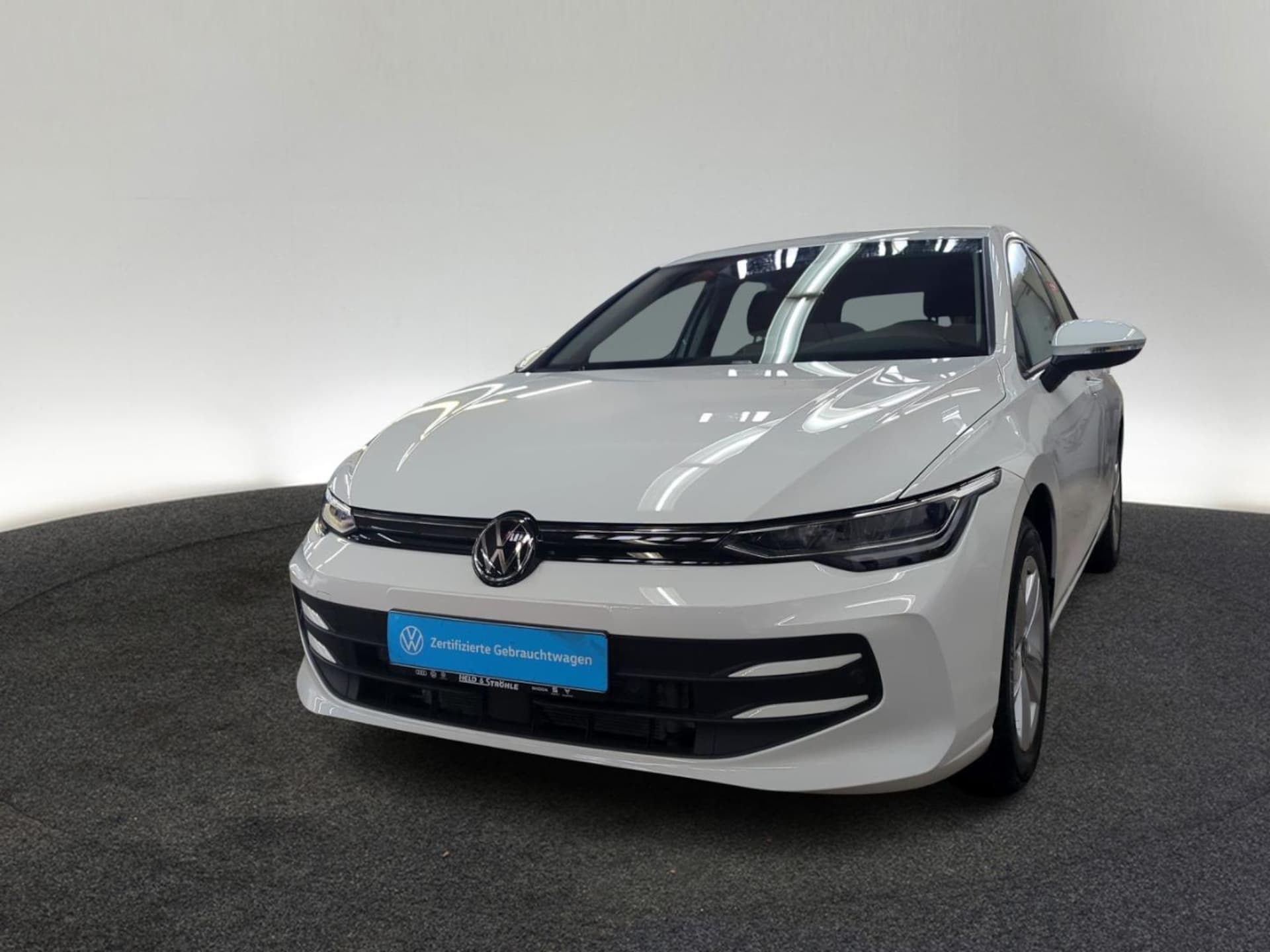 Volkswagen Golf Life
