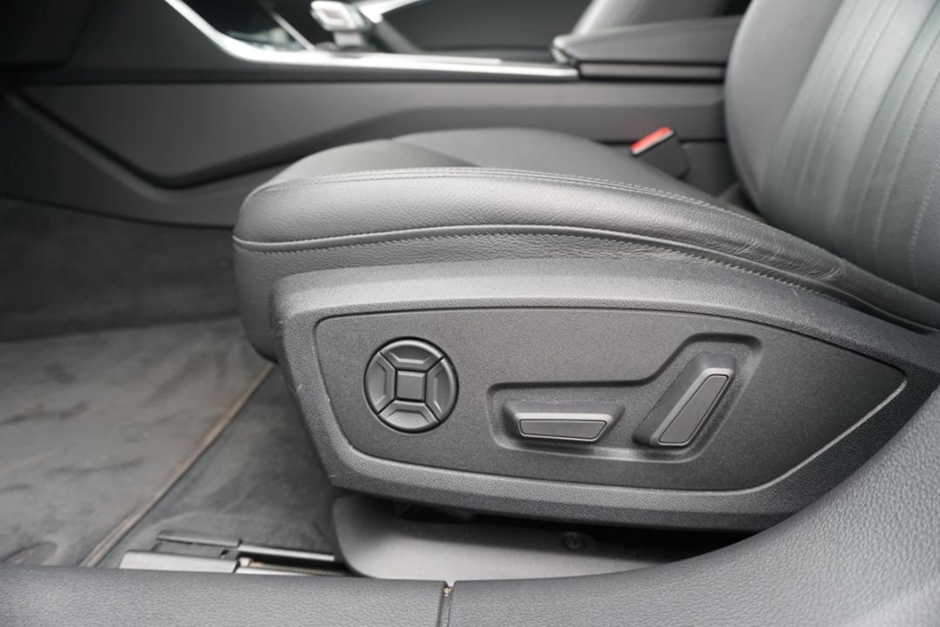 Audi A6 Avant Design
