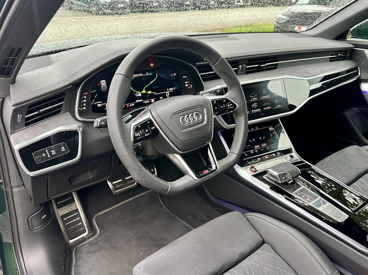 Bild über Audi S6 Avant TDI quattro tiptronic - für weitere Informationen kontaktieren Sie den Audi Partner