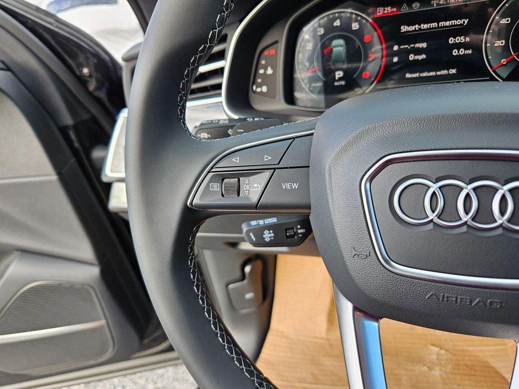 2026 Audi Q7 Premium Plus - Photo 11