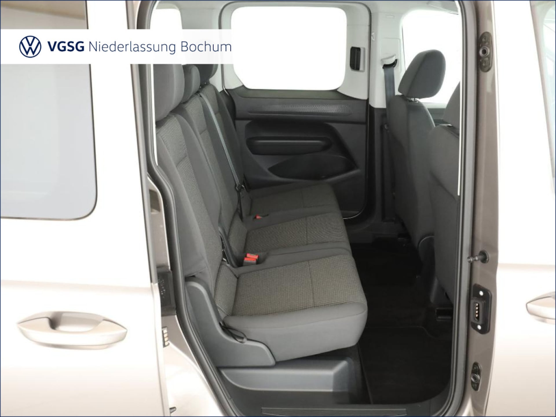 Volkswagen Caddy Basis-Modell