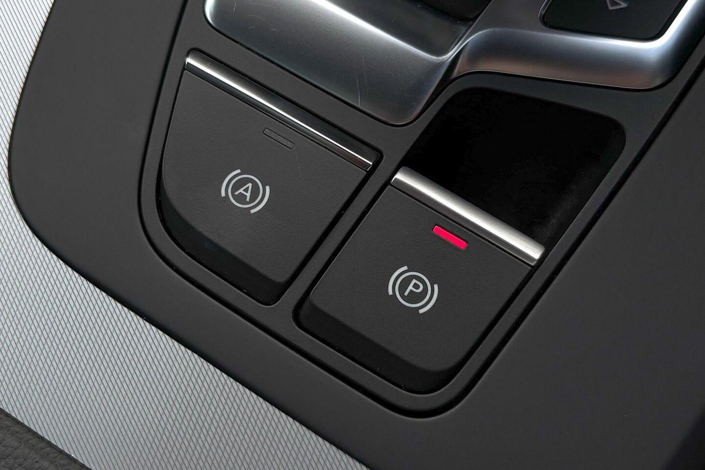 Image about Audi Q5 Sport 40 TDI quattro S tronic