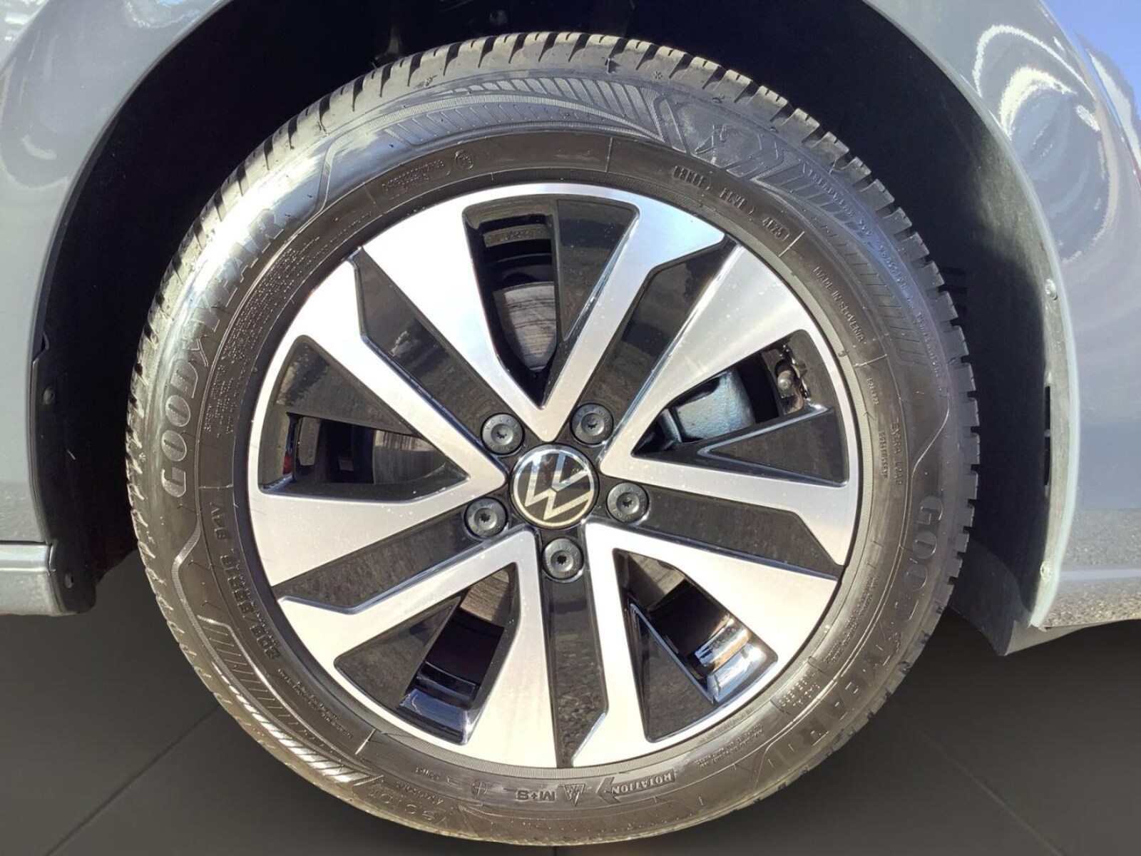 Volkswagen Golf – Bild 7