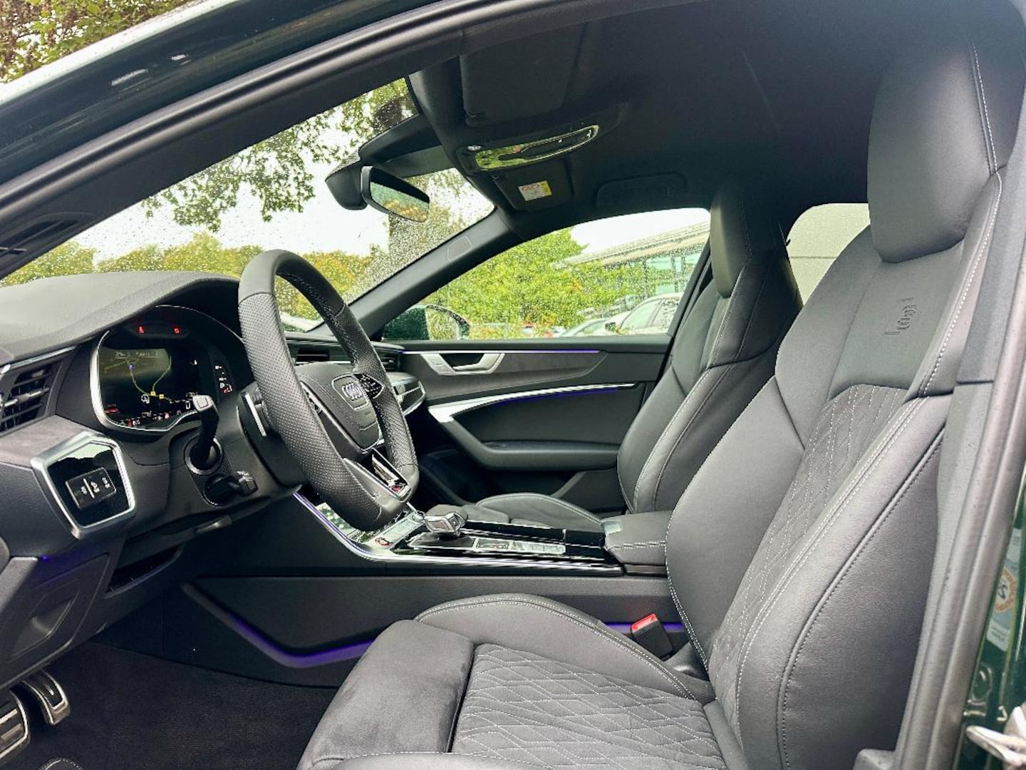 Bild über Audi S6 Avant TDI quattro tiptronic - für weitere Informationen kontaktieren Sie den Audi Partner