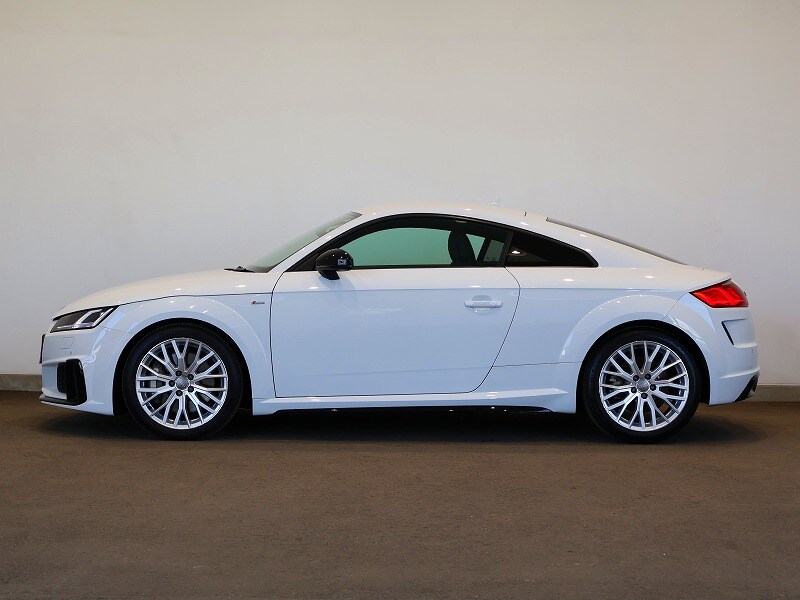 Audi TT Coupé