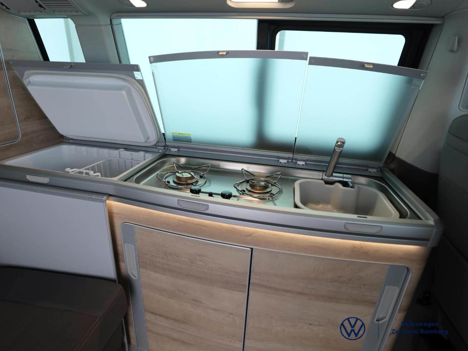Volkswagen T6.1 California Ocean