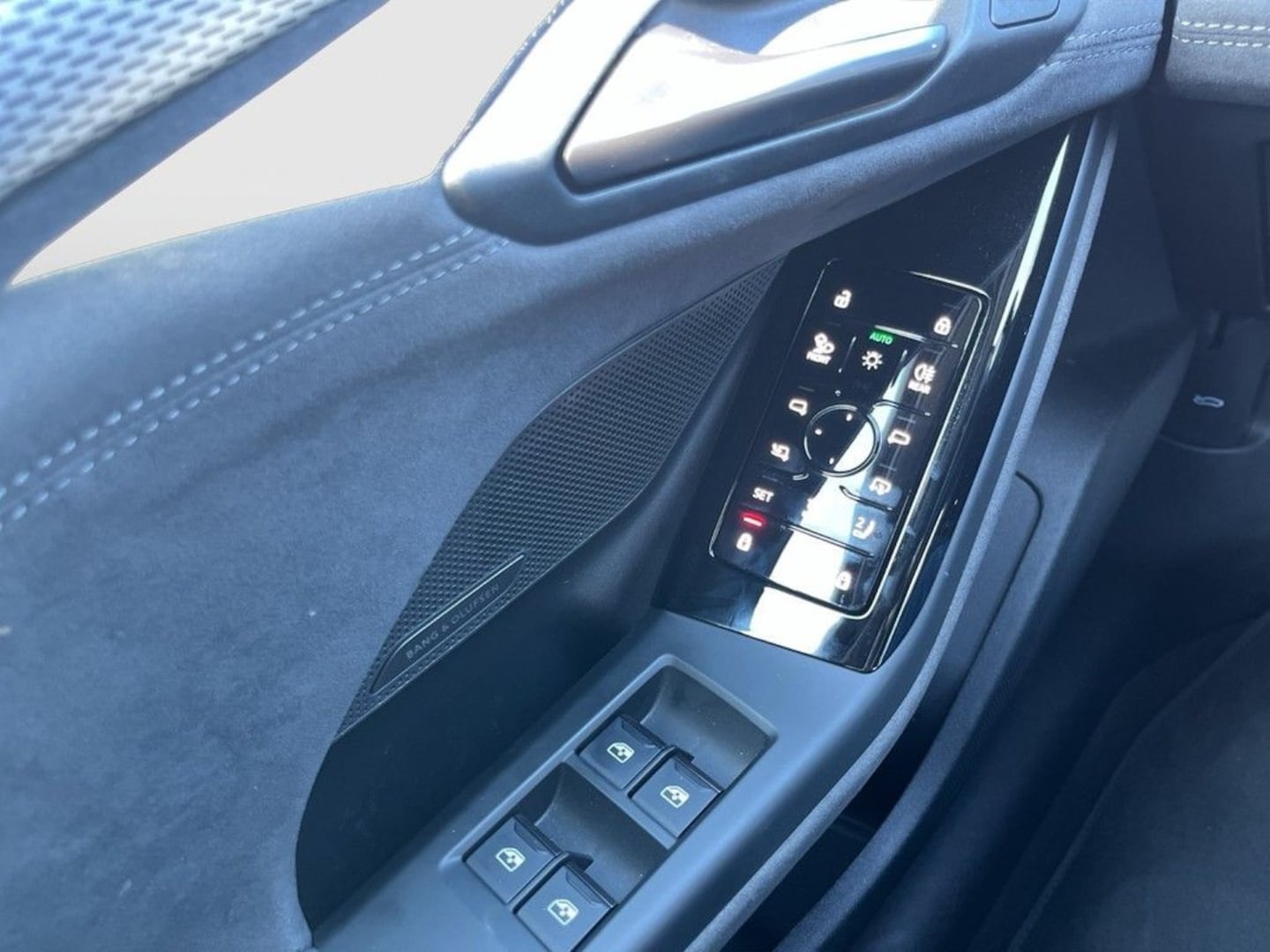 Bild über Audi A6 Avant e-tron S line business e-tron quattro 315 kW - für weitere Informationen kontaktieren Sie den Audi Partner