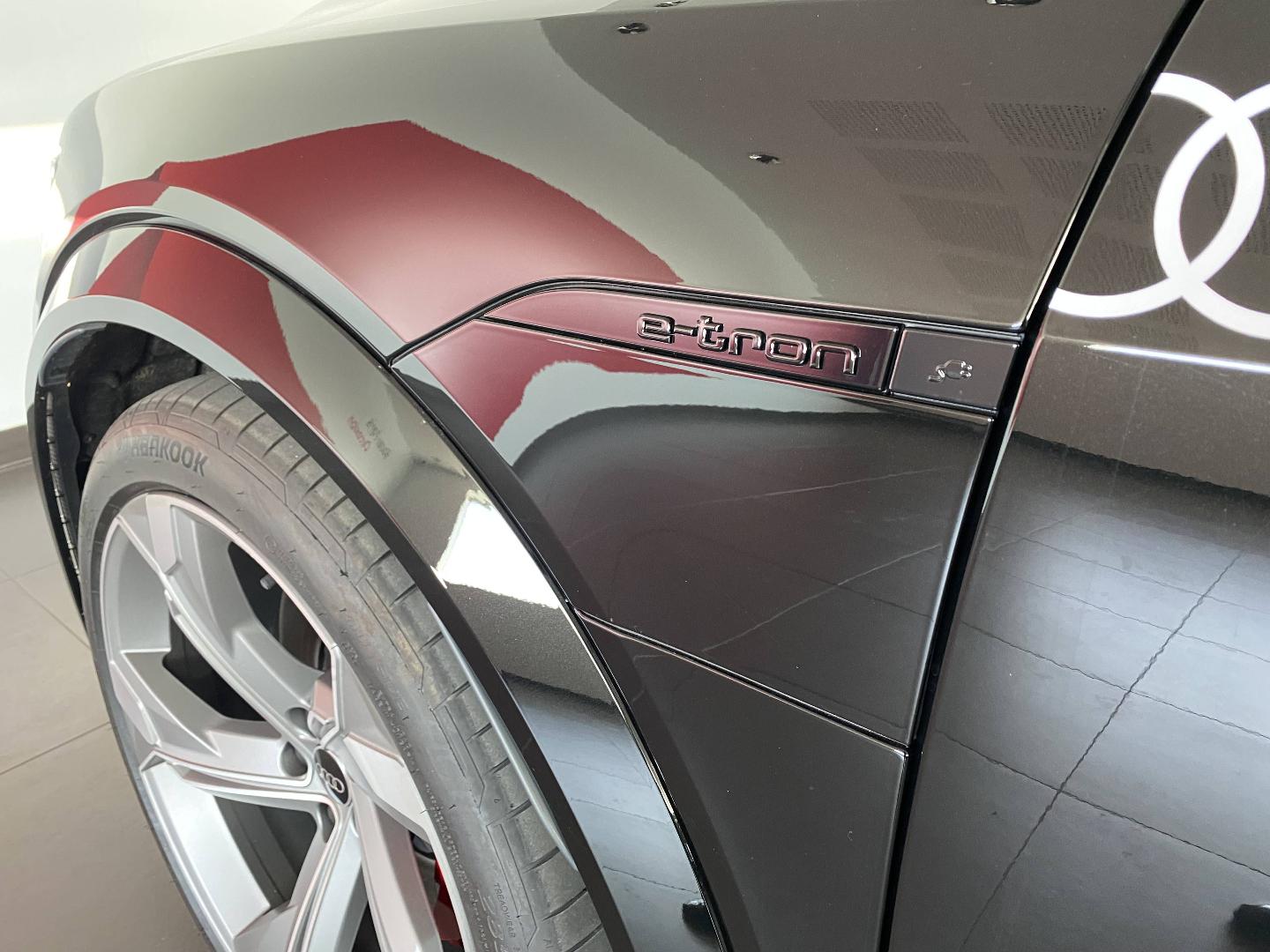 Image about Audi SQ8 Sportback e-tron SQ8 Sportback e-tron 370,00 kW