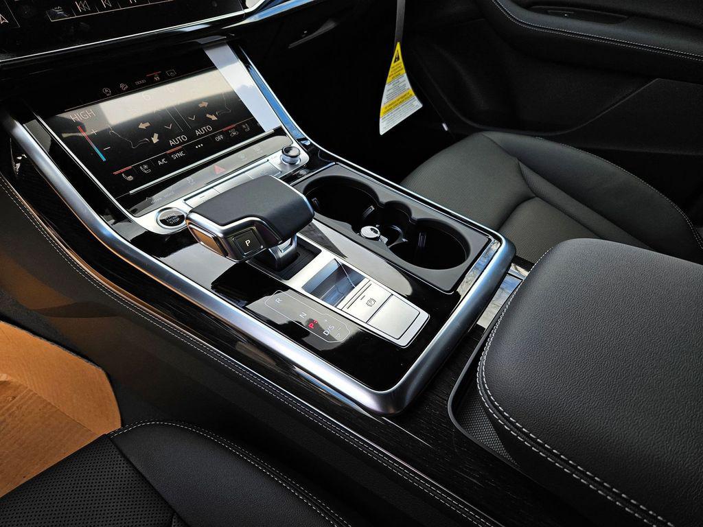 2026 Audi Q7 Premium Plus - Photo 14