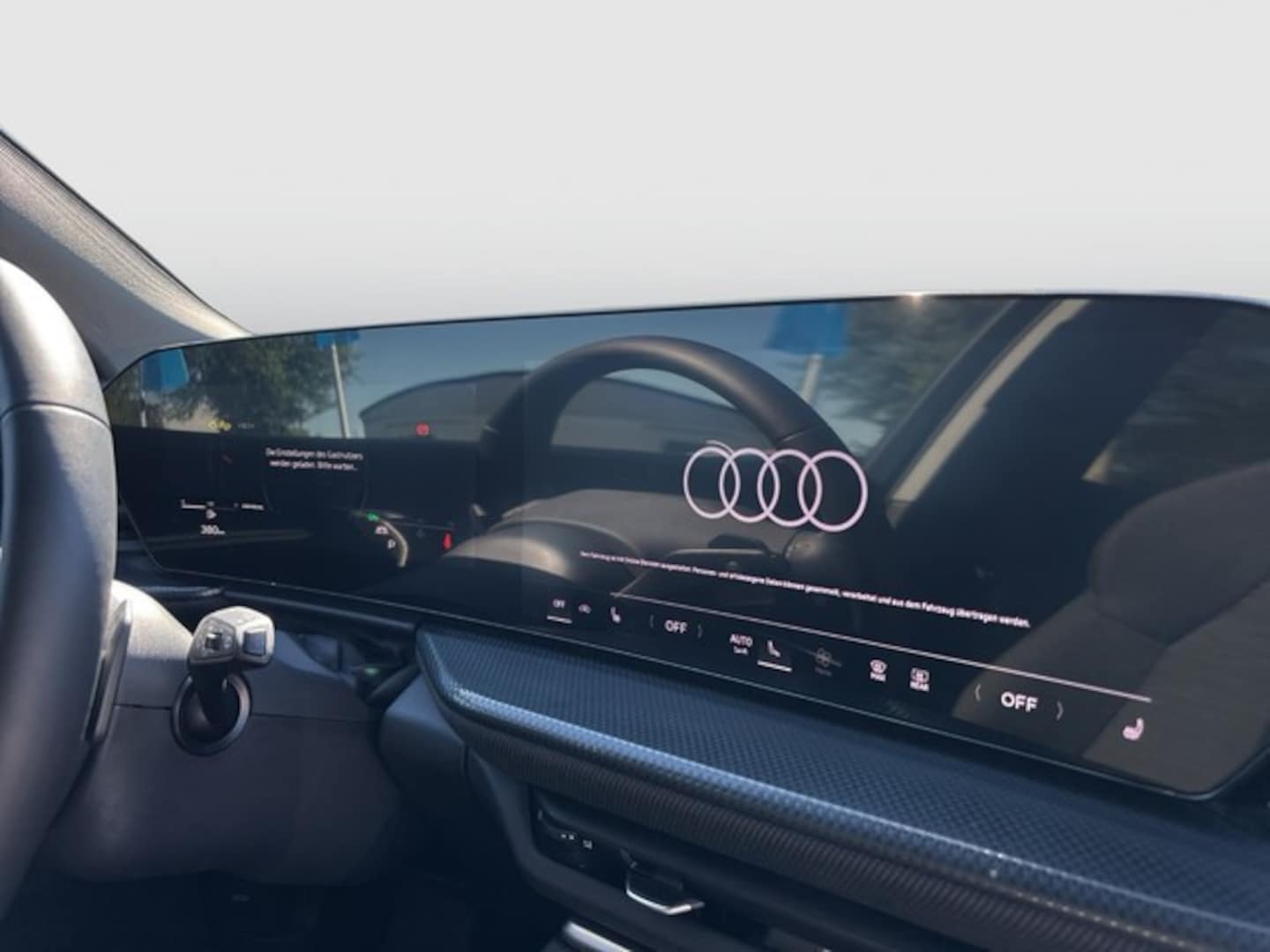 Bild über Audi Q5 Sportback TDI quattro 150 kW S tronic - für weitere Informationen kontaktieren Sie den Audi Partner