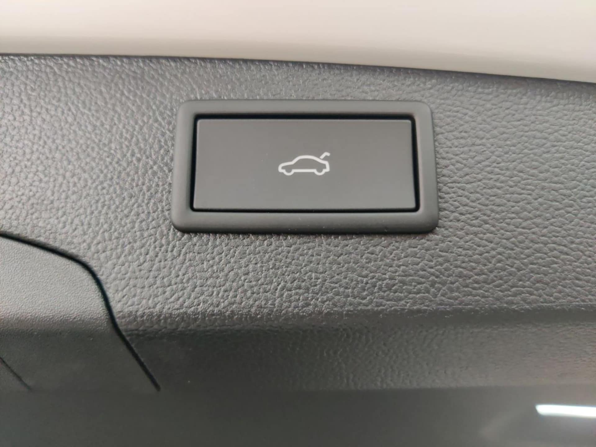 Volkswagen Passat Elegance