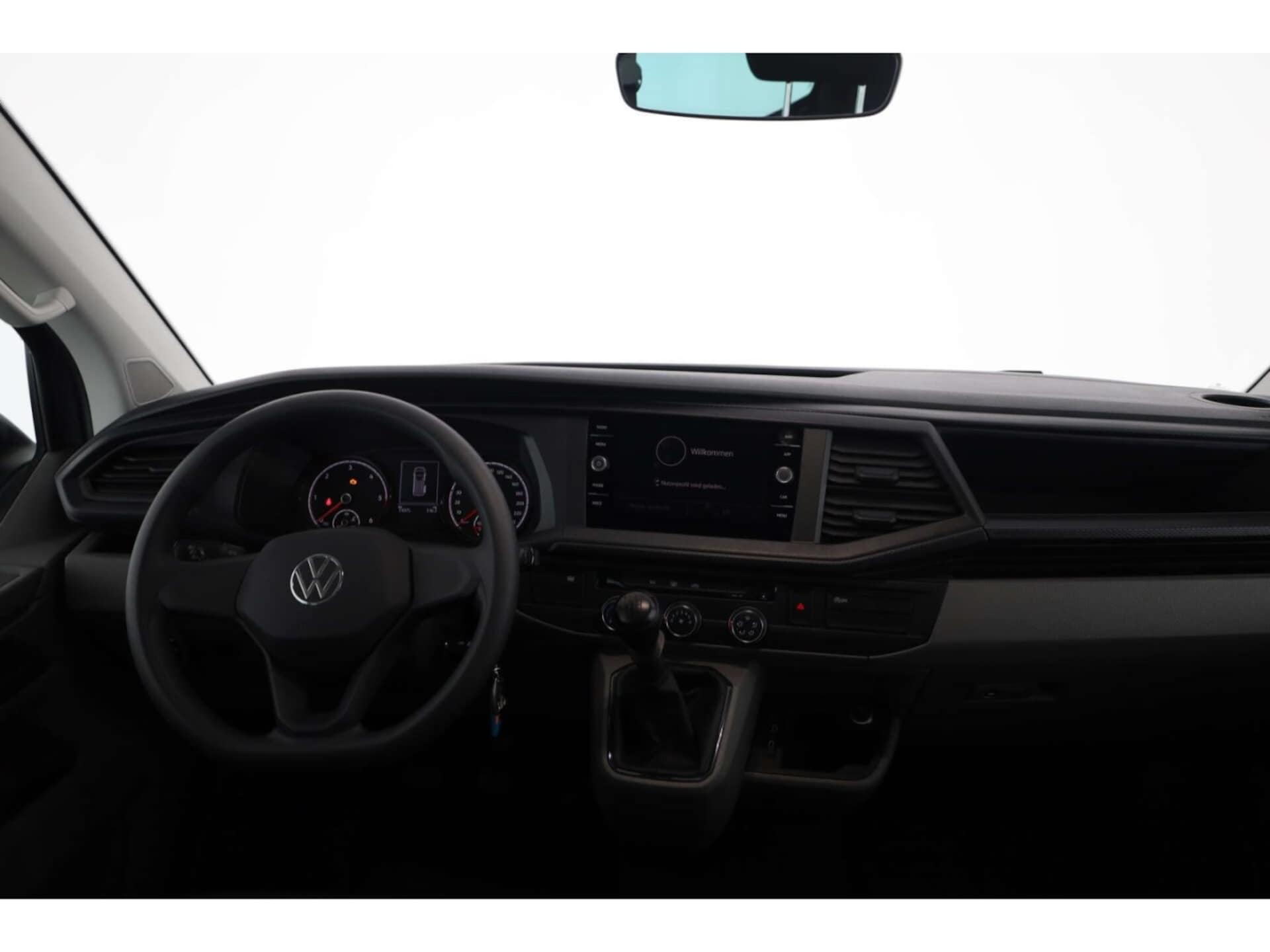 Volkswagen T6.1 Transporter Kombi langer Radstand