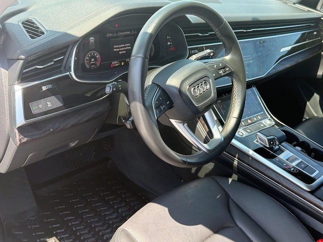 2023 Audi Q8