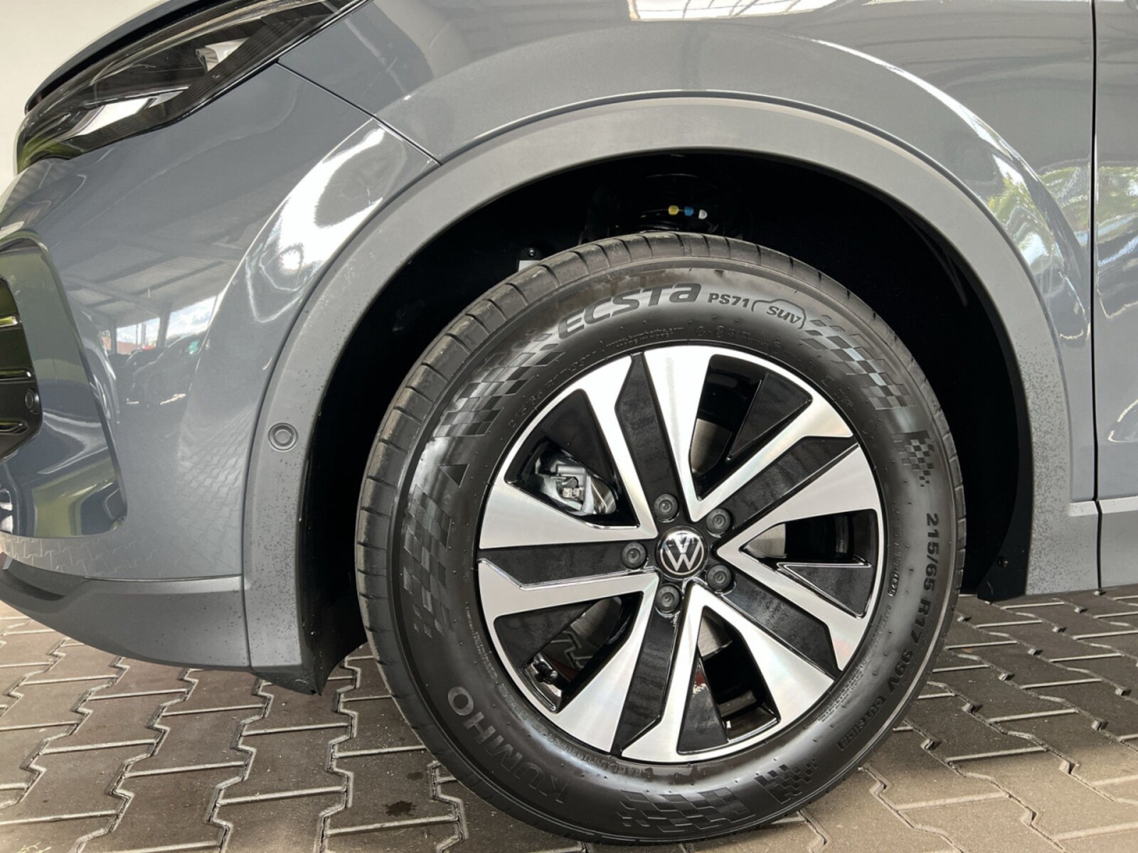 Volkswagen Tiguan – Bild 4
