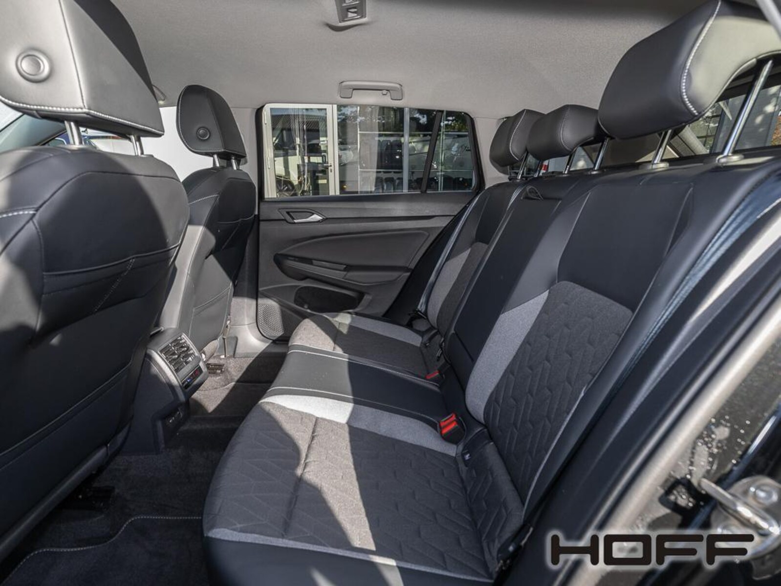Volkswagen Golf Variant – Bild 12