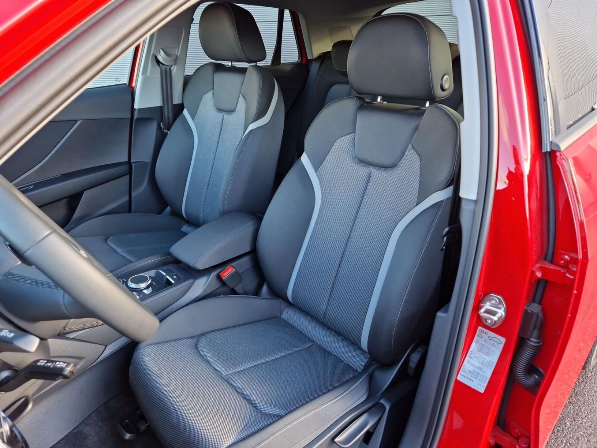 Audi Q2 S line