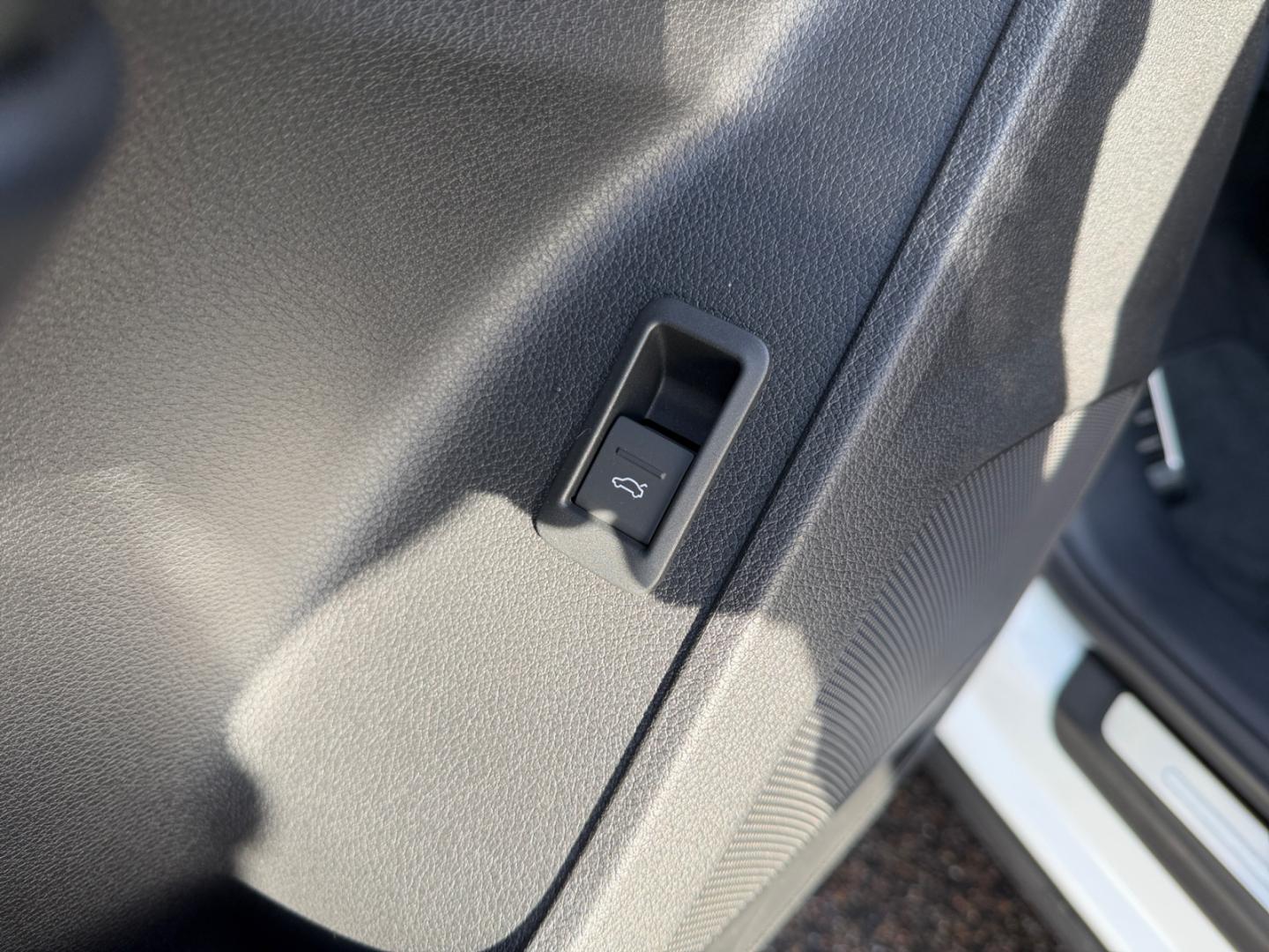 Image about Audi Q3 Sportback S line 35 TDI 110 kW (150 ch) S tronic