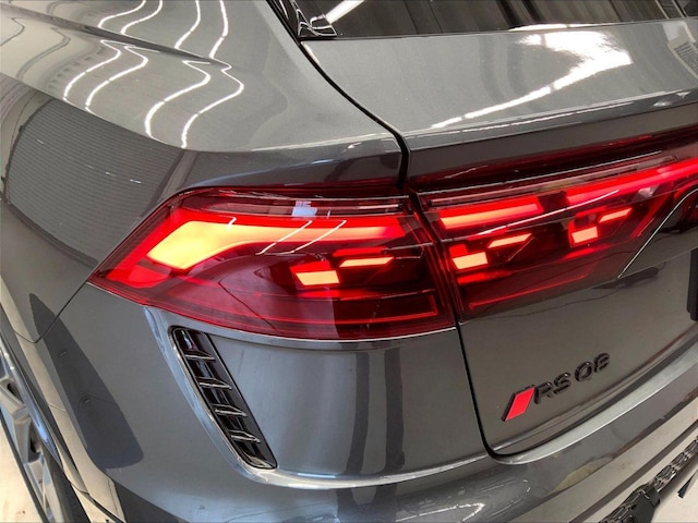 2026 Audi RS Q8 Base - Photo 22