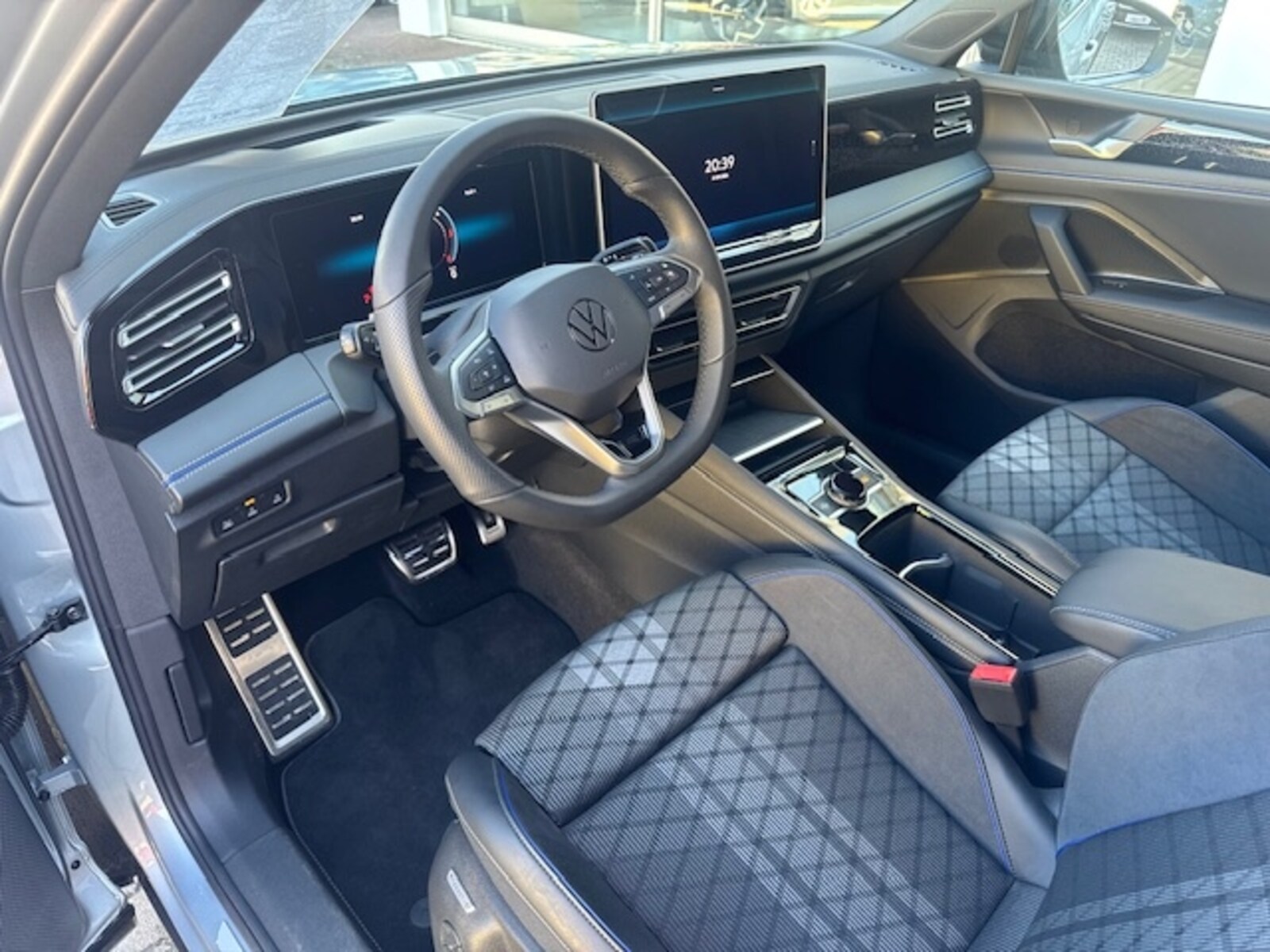 Volkswagen Tiguan – Bild 16