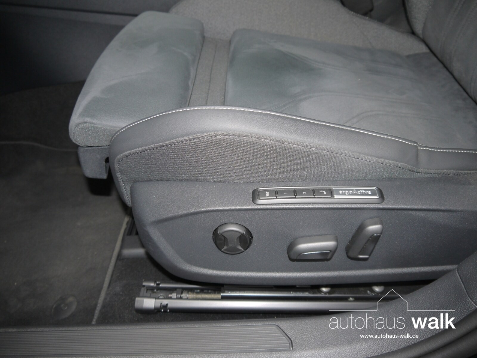 Volkswagen Golf – Bild 7