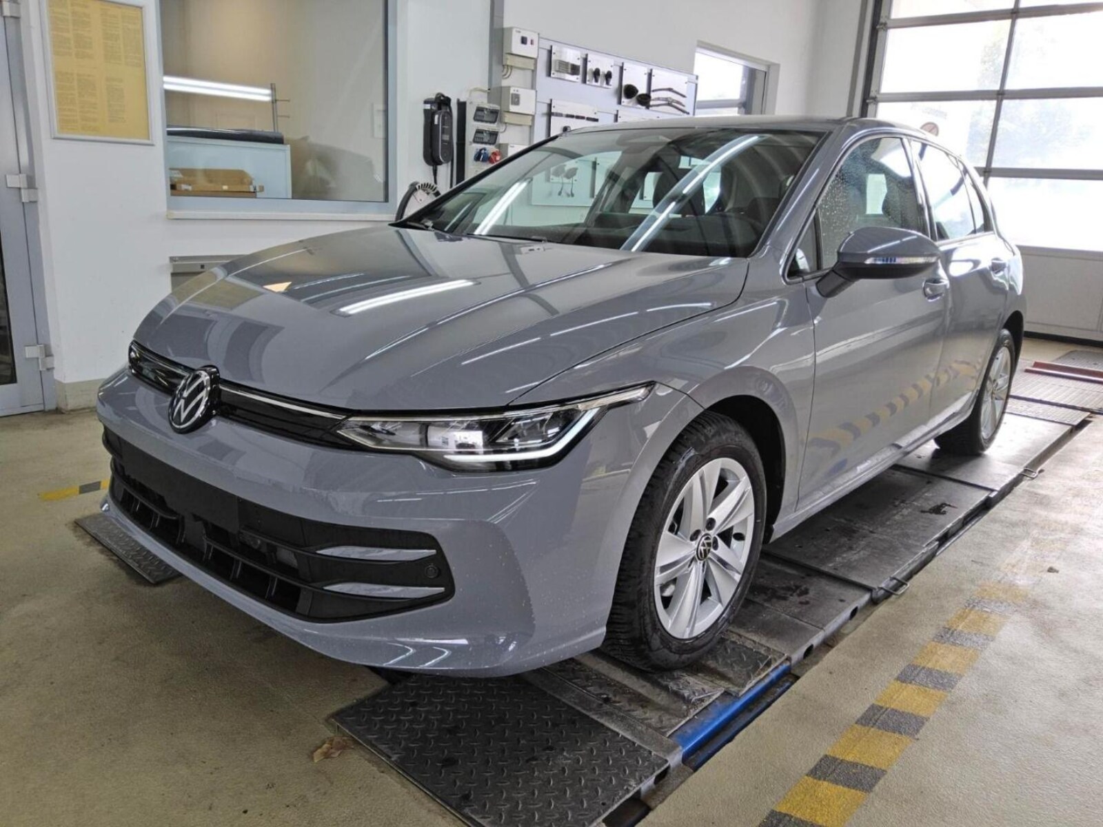 Volkswagen Golf – Bild 2